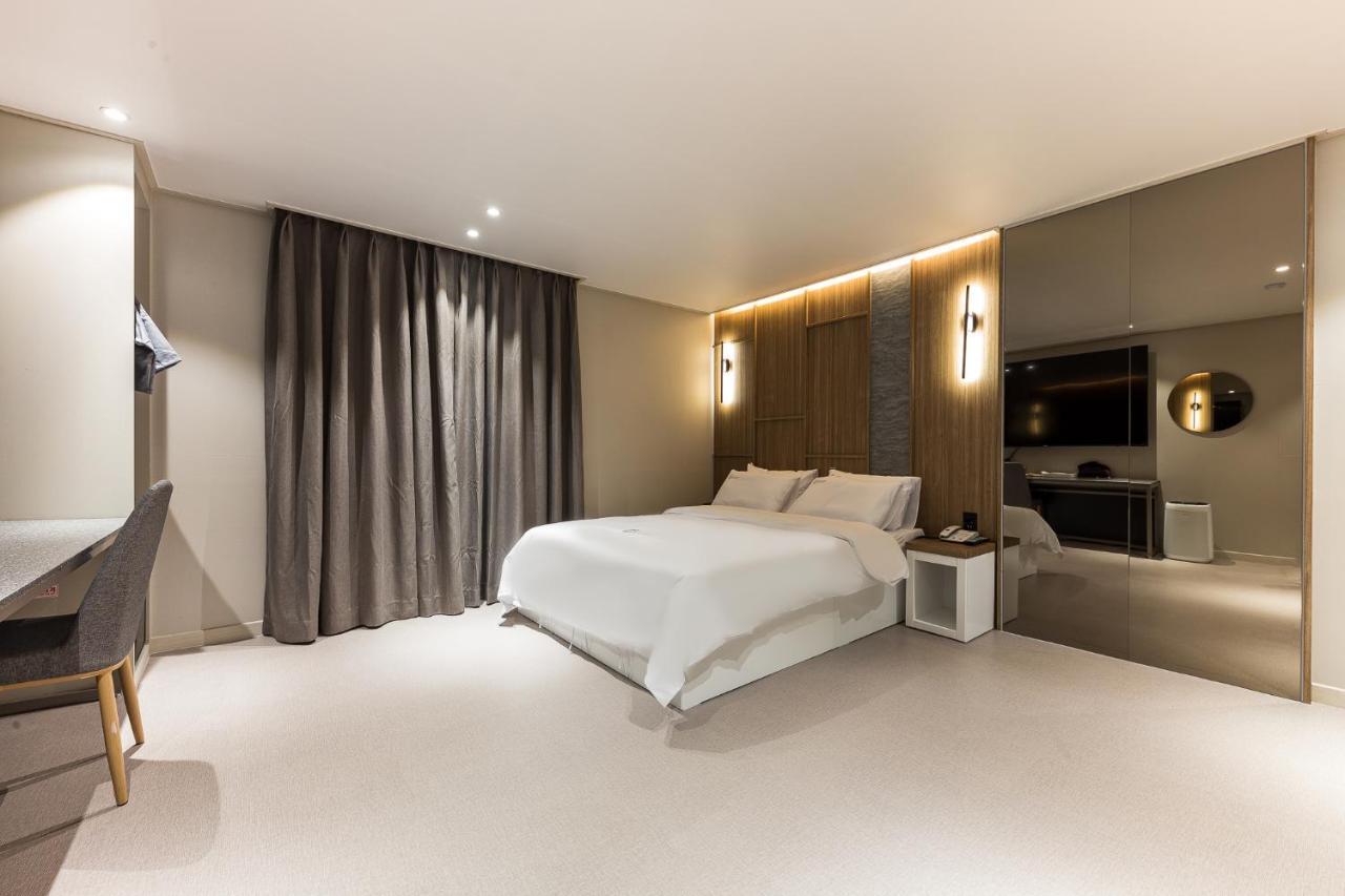 Hotel Lium Cheonan Luaran gambar