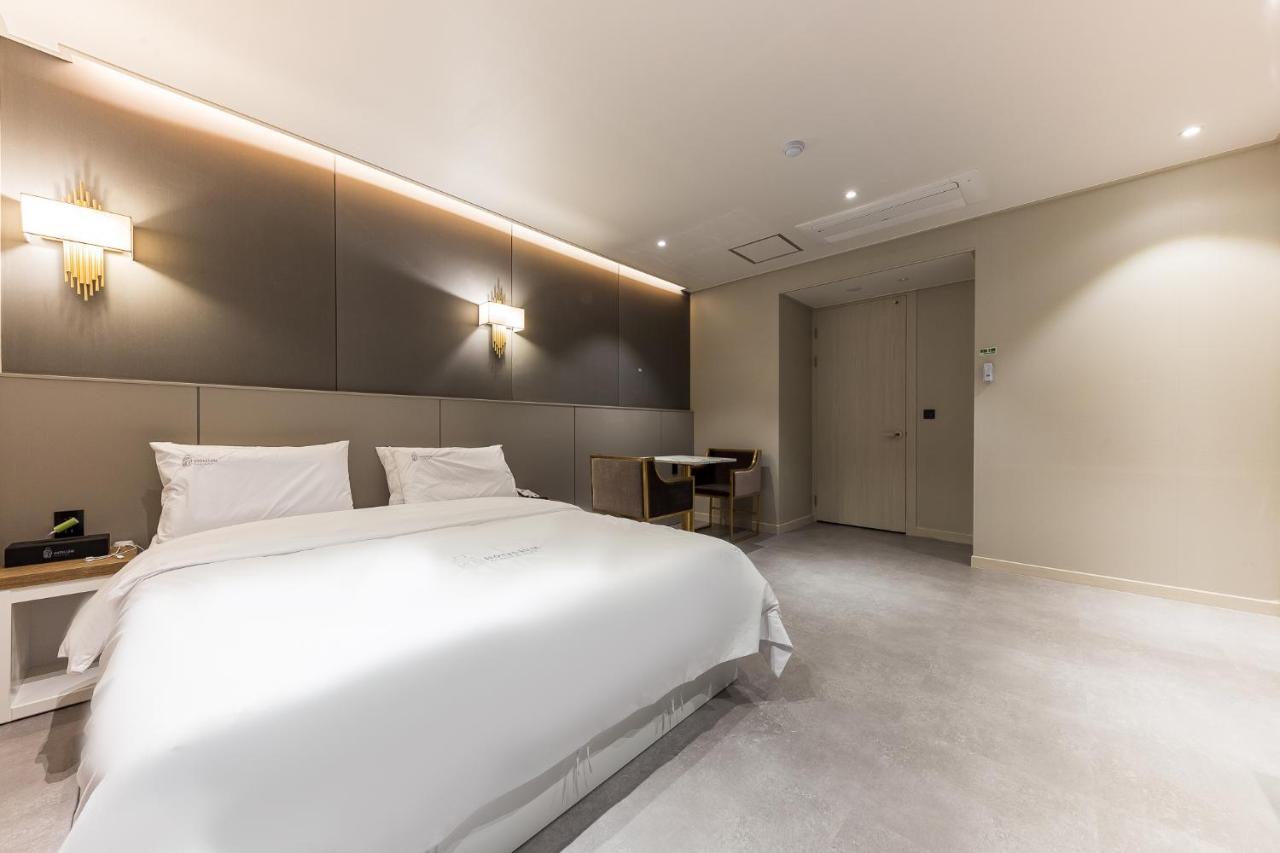 Hotel Lium Cheonan Luaran gambar