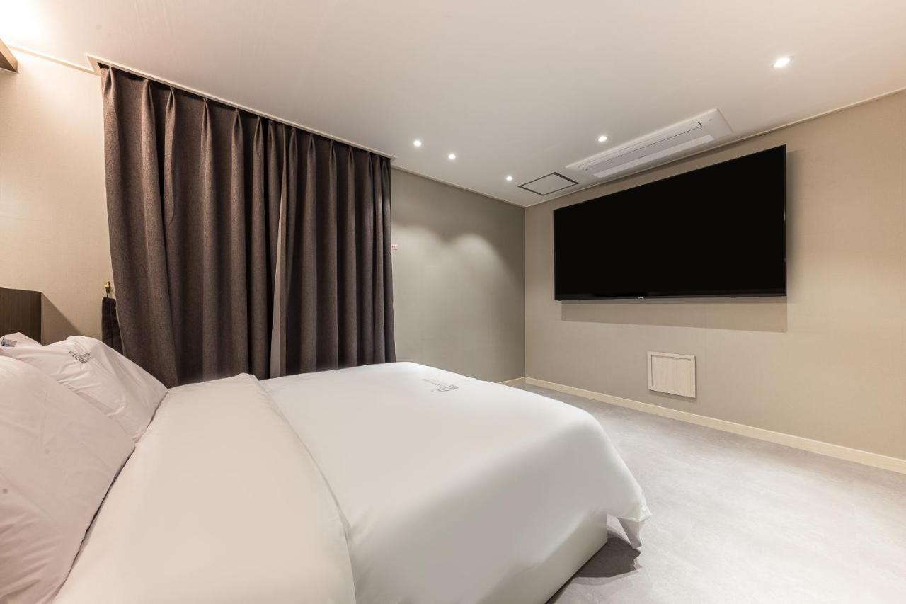 Hotel Lium Cheonan Luaran gambar