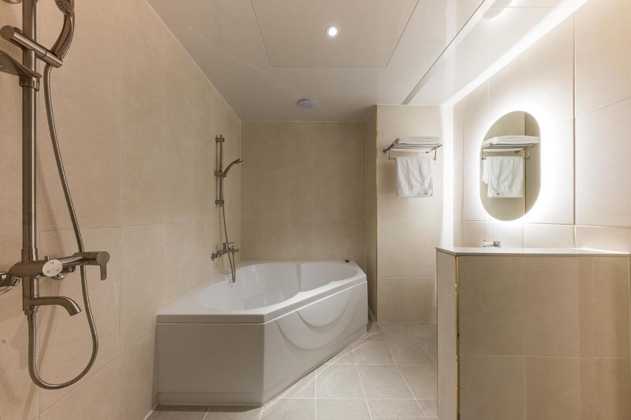 Hotel Lium Cheonan Luaran gambar