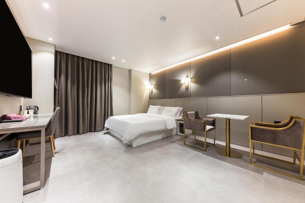 Hotel Lium Cheonan Luaran gambar