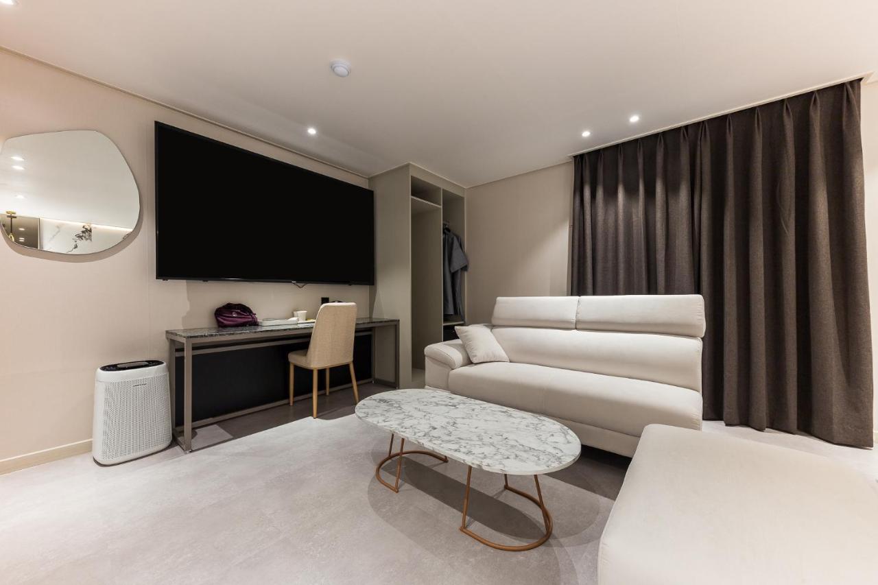 Hotel Lium Cheonan Luaran gambar