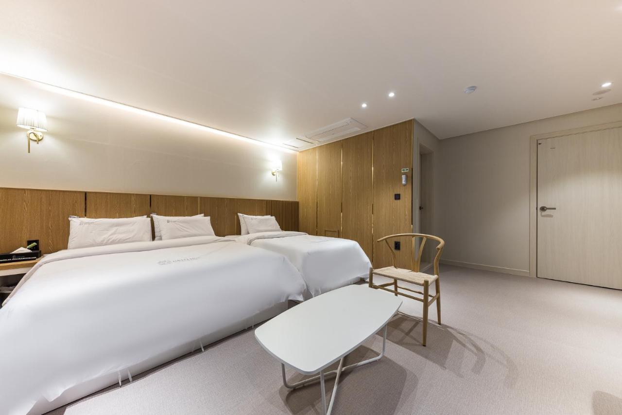 Hotel Lium Cheonan Luaran gambar