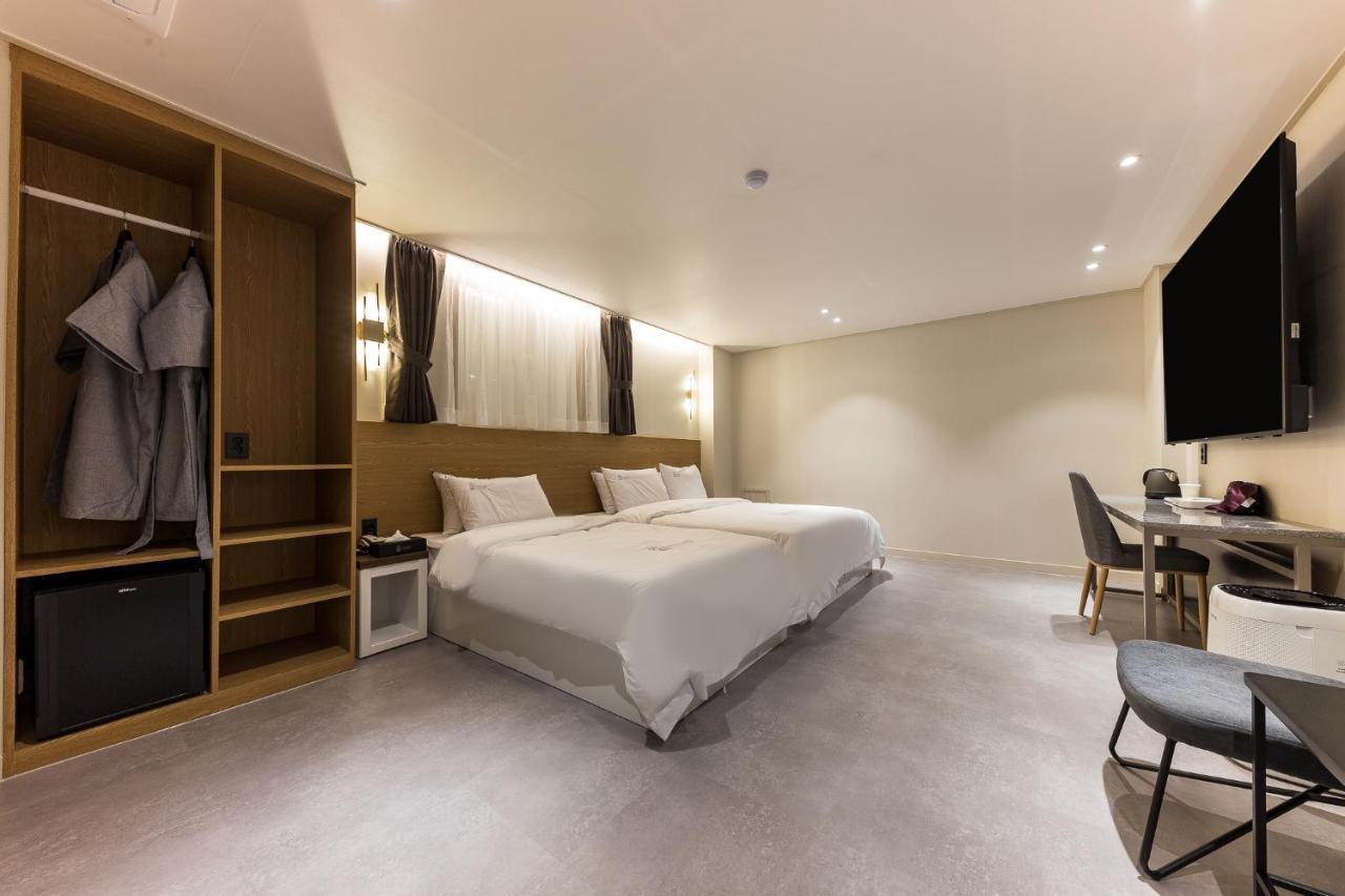 Hotel Lium Cheonan Luaran gambar