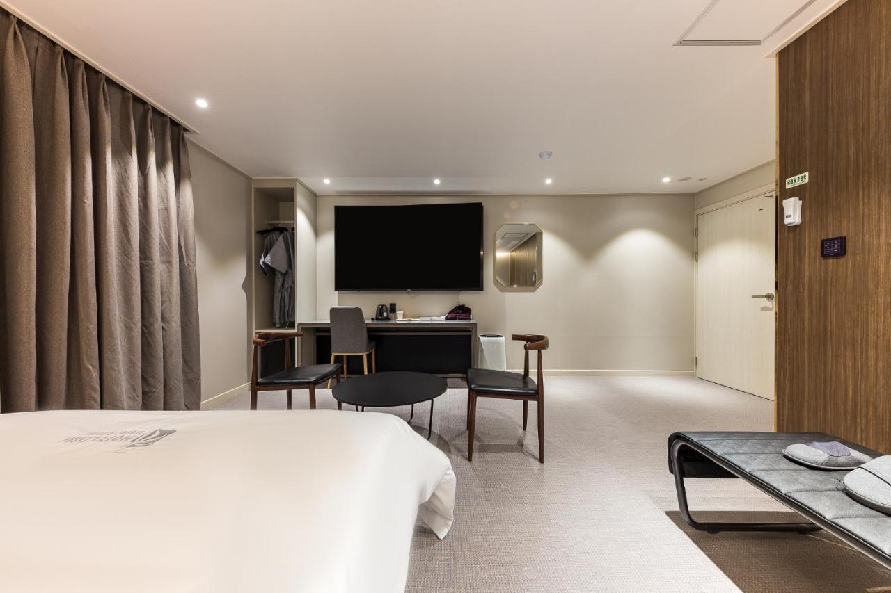 Hotel Lium Cheonan Luaran gambar
