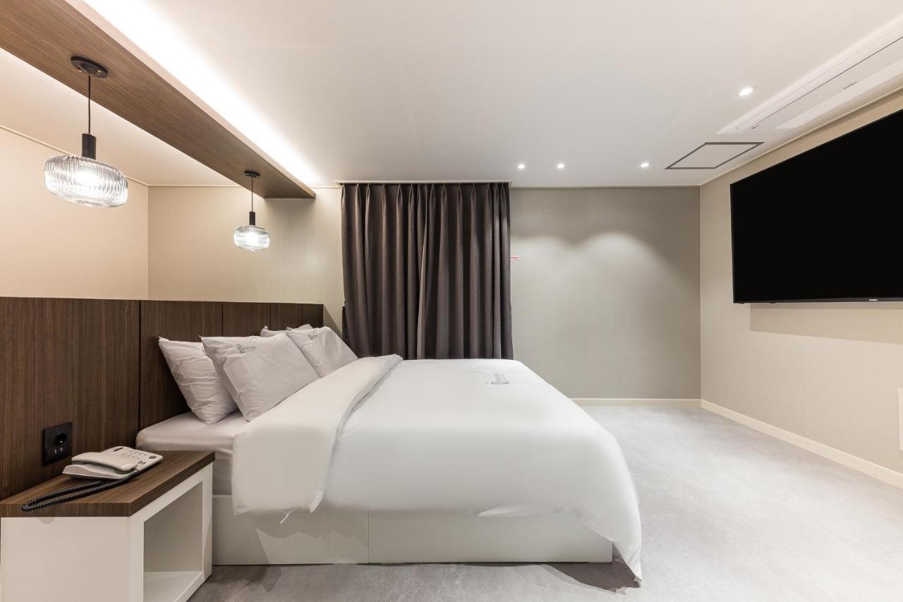 Hotel Lium Cheonan Luaran gambar
