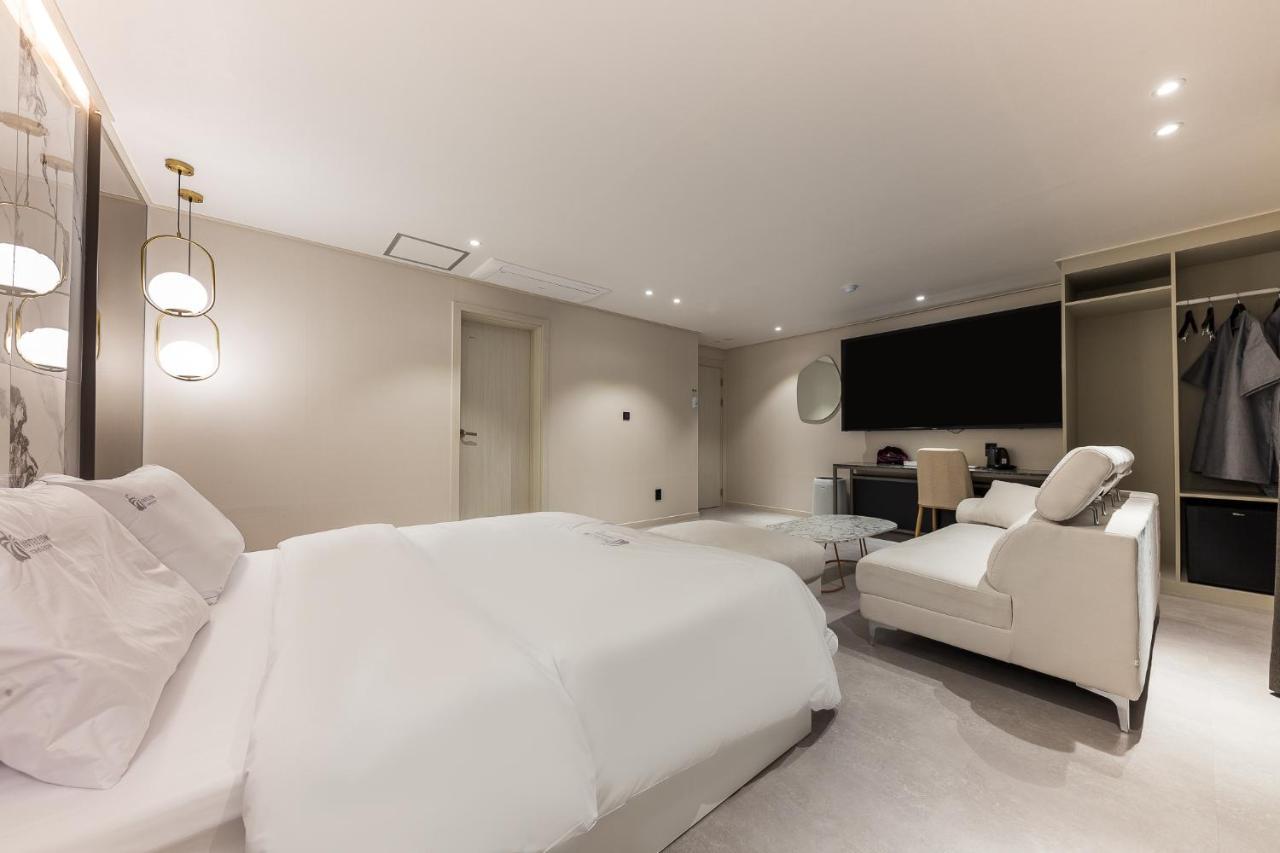 Hotel Lium Cheonan Luaran gambar